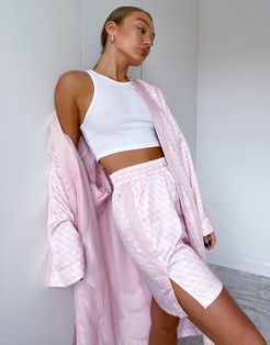 satin kimono in pink logo print