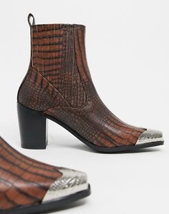 Priscilla western boots in brown croc with toe cap
