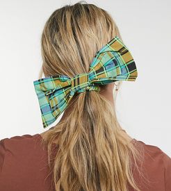 inspired hair bow in plaid-Multi