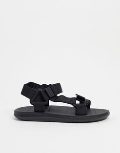 Energy chunky sandals in black