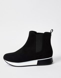 high top chlesea sneakers in black