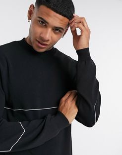 long sleeve sweater in black