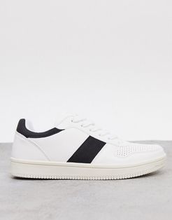 alba retro side stripe sneakers in white/black
