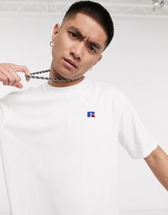 Baseliner t-shirt with chest logo in white