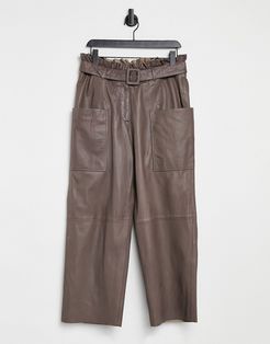 Femme paper-bag leather pants in brown