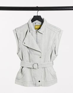 denim belted vest in light gray-Grey