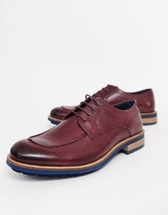 wide fit leather chunky lace up shoe in burgundy-Red