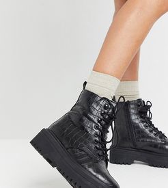 extra wide fit lace up boot with cleated sole in croc-Black