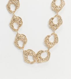 hammered necklace in gold