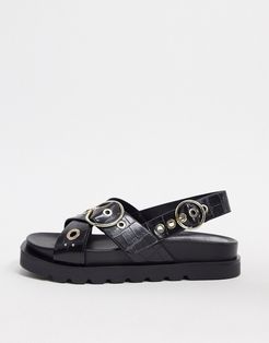 moc croc flat sandal with buckle in black