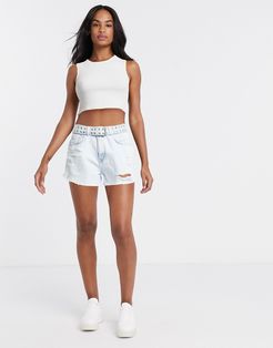 ripped belted denim shorts in blue-Blues