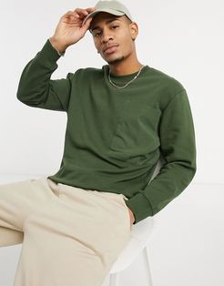 crew sweatshirt with woven pocket in khaki-Green