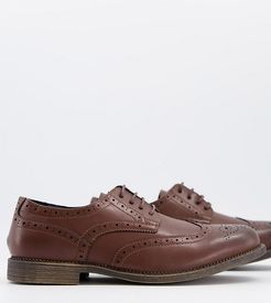 Truffl Collection wide fit formal lace up shoes in tan