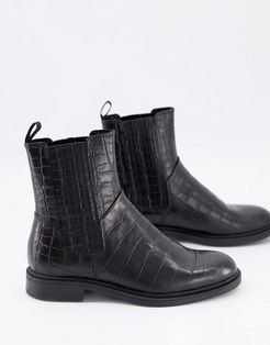 Amina Chelsea boots in black croc leather