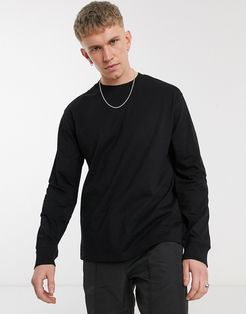 Amped dry longsleeve in black