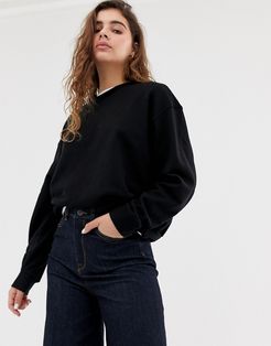 Huge cropped sweatshirt in black