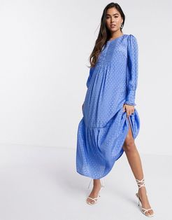maxi smock dress with front pleats in blue spot-Blues