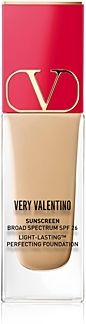 Very Valentino 24 Hour Wear Liquid Foundation