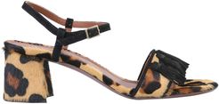 sandals with animal print