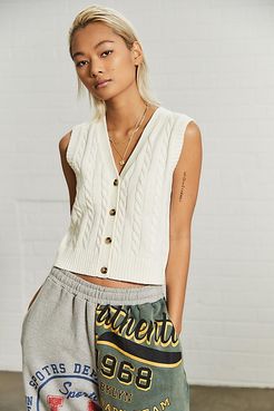 UO Cable Knit Sleeveless Cardigan