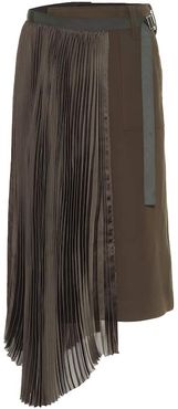Pleated asymmetric midi skirt