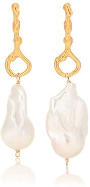 The Olive 24kt gold-plated earrings with pearls