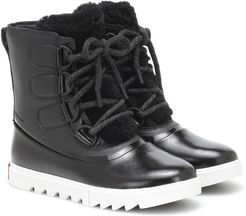 Joan Of Arctic Next Lite leather snow boots