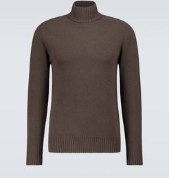 Wool-cashmere turtleneck sweater