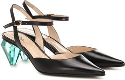 The Slingback leather pumps