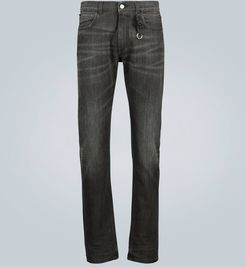 Slim-fit jeans with buckle