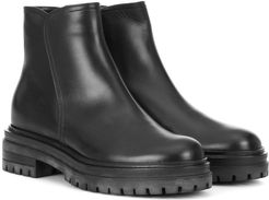 Exclusive to Mytheresa â Leather ankle boots