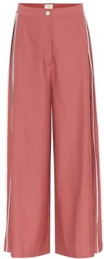 Pleated wide-leg wool pants