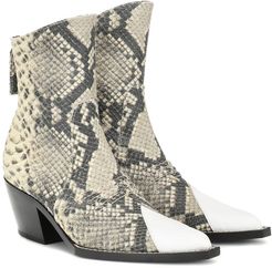 Tex leather ankle boot