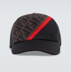 FF contrast baseball cap