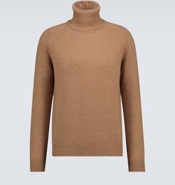 Camel wool turtleneck sweater