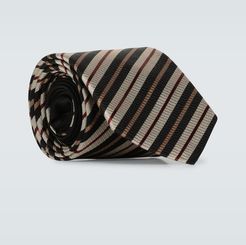 Diagonally striped silk tie