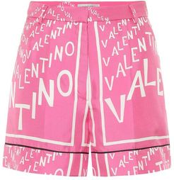 Exclusive to Mytheresa â Valentino printed silk shorts