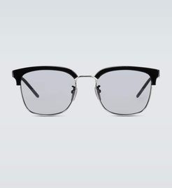 Square-framed acetate glasses