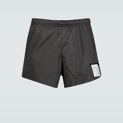 Short Distance 8" running shorts