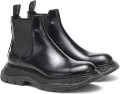 Tread leather Chelsea boots