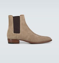 Wyatt Chelsea boots