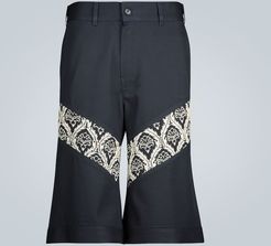 Embroidered knee-length shorts