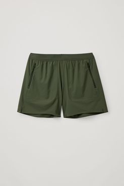 TECHNICAL RUNNING SHORTS