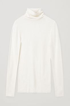 FINE TURTLENECK WOOL TOP