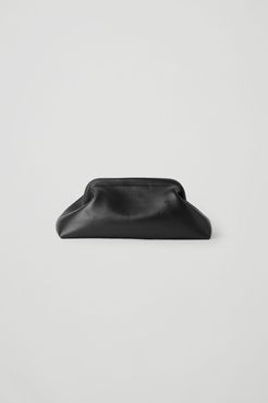 CLASSIC LEATHER CLUTCH BAG