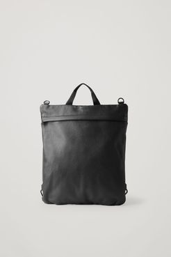 GRAINED LEATHER BACKPACK