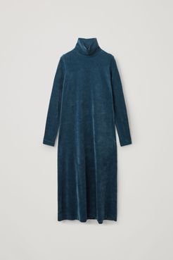 LONG HIGH NECK VELVET DRESS