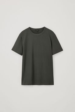 STRAIGHT-FIT T-SHIRT