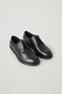 LACE-UP LEATHER DERBY SHOES