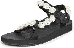 Trekky Chic Sandals